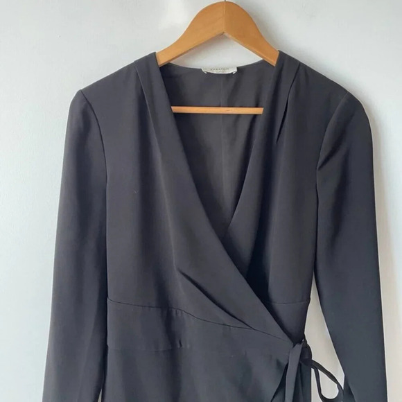 Aritzia Babaton Juro Wrap Dress Black Size Medium - Picture 5 of 9